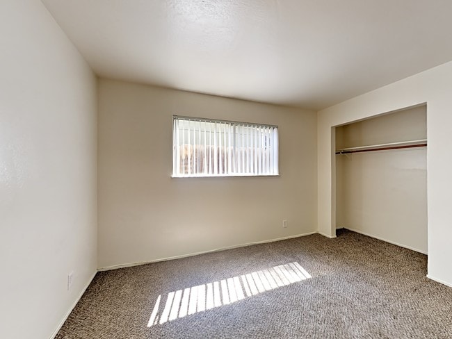 Photo - Paradise Apartments