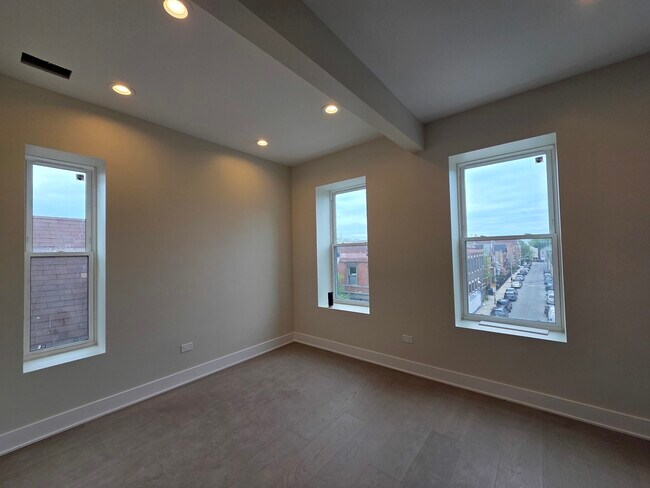 Photo - 3216 S Morgan St Unit 2F