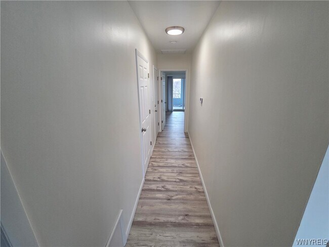 Photo - 255 Portage Rd