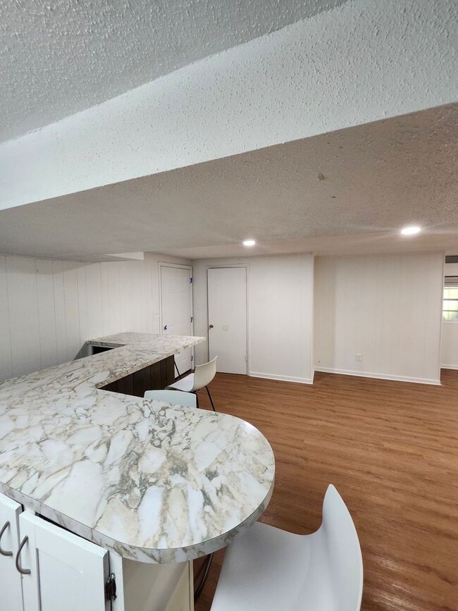 Photo - The House Boat Garage Apartment