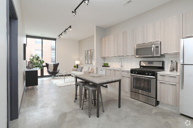 1 BR, 1 BA - Kitchen