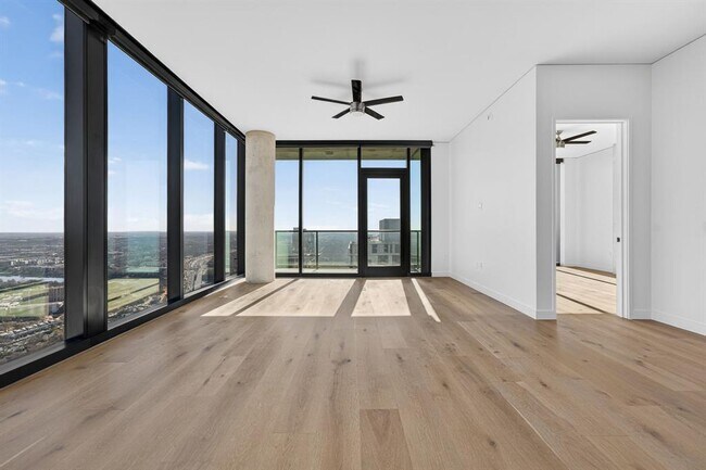 Photo - 610 Davis St Unit 5001