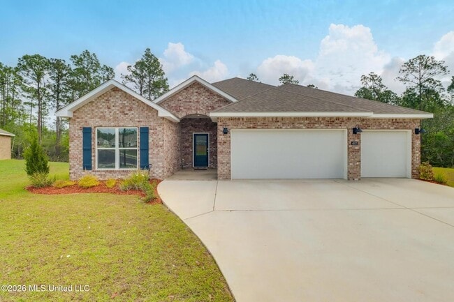 Building Photo - 4937 Fern Dr