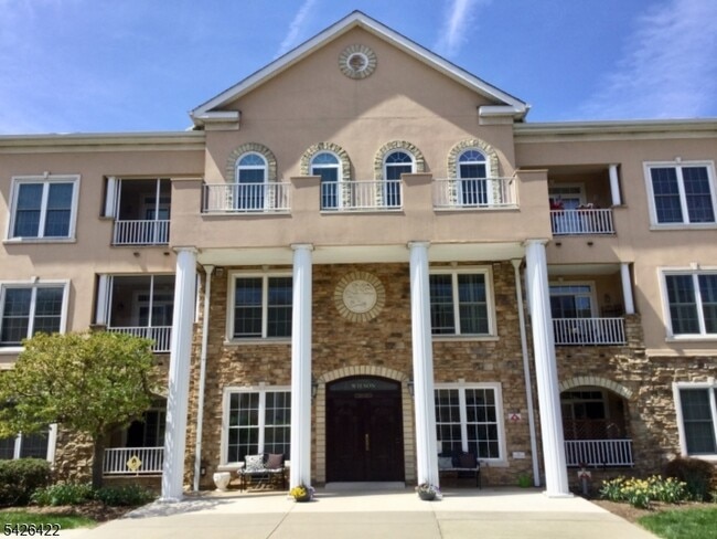 Photo - 2112 Clinton Ln Unit 2112