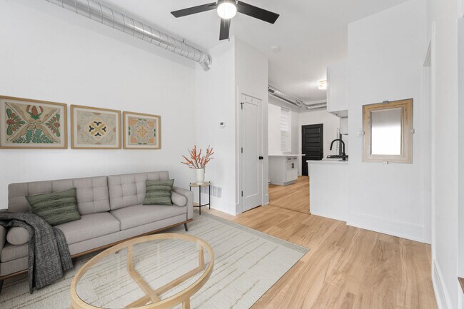 Photo - 1743 W 18th Pl Unit 1F