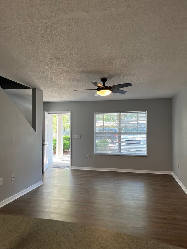 Photo - 4220 SW 22nd Ln (Gainesville, FL)