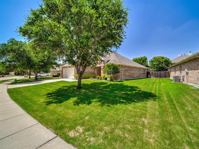 Photo - 8162 Robertson Dr