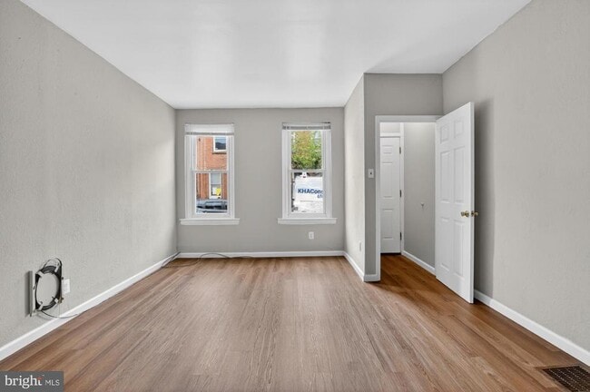 Photo - 3121 Agate St