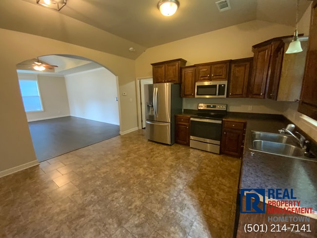 Photo - 7503 Royal Oaks Dr