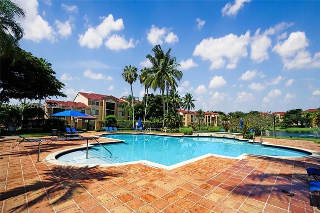 Photo - 2031 Renaissance Blvd Unidad 106