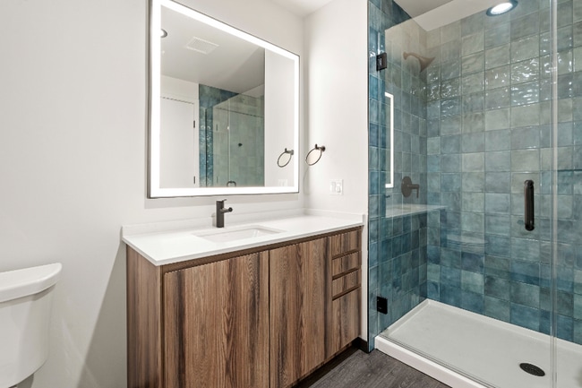 Photo - 156 N Ashland Ave