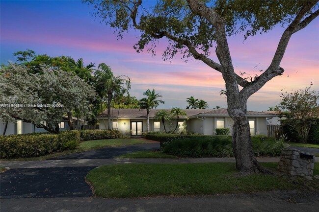 Building Photo - 2011 NE 211th St