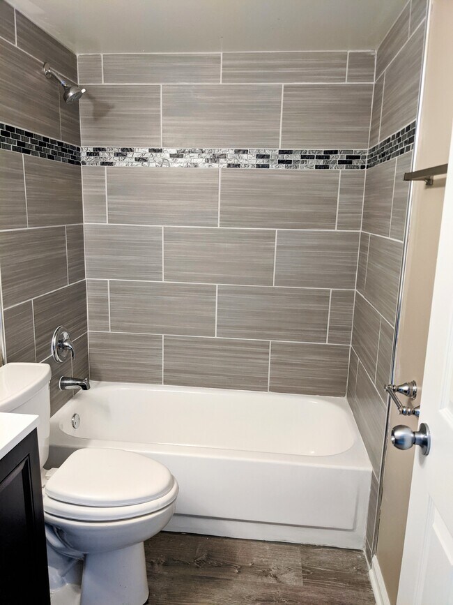 Photo - 652 Melrose Ln Apartamentos Unidad 4