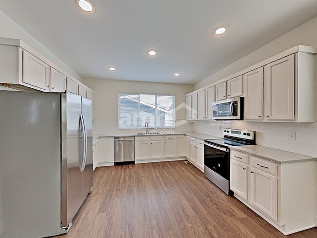 Photo - 4771 Crestone Peak St