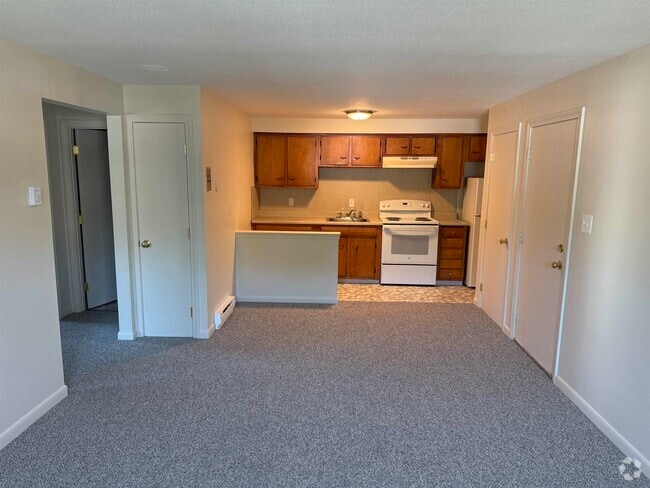 Building Photo - 2 Grand Ave Unit 2 Rental