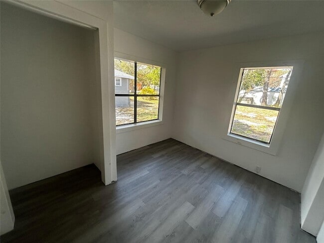 Photo - 516 S 11th St