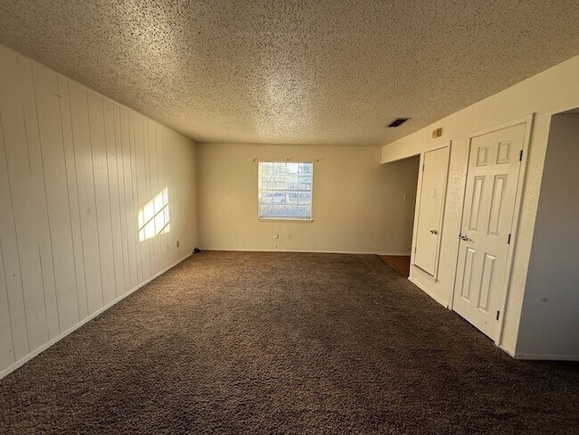 Photo - 1021 Pleasant Valley Ln