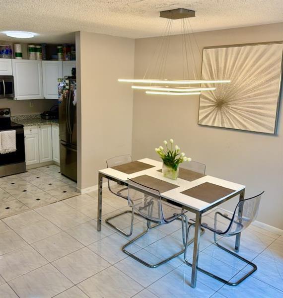 Photo - 21204 Harbor Way