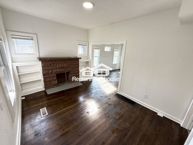 Photo - 4434 Park Ave