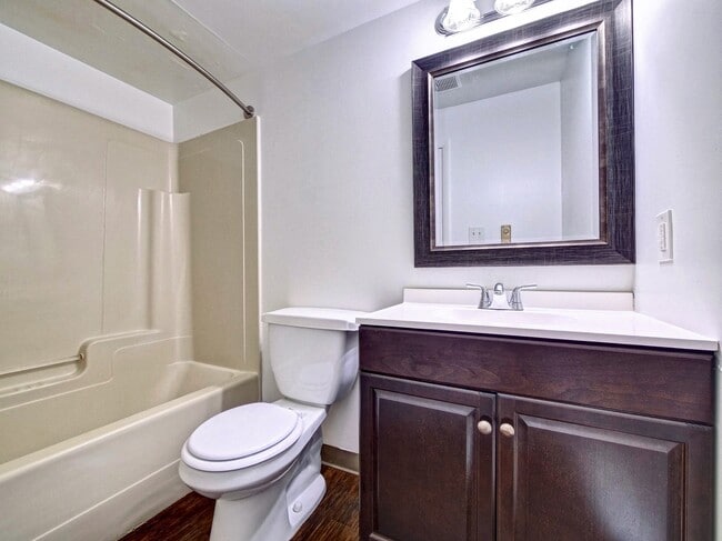 Highland Club Apartments
