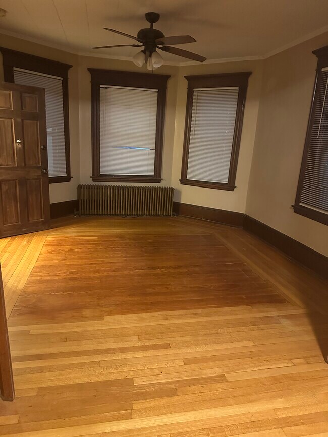Photo - 525 Ashley Blvd Unit 525 Ashley Blvd