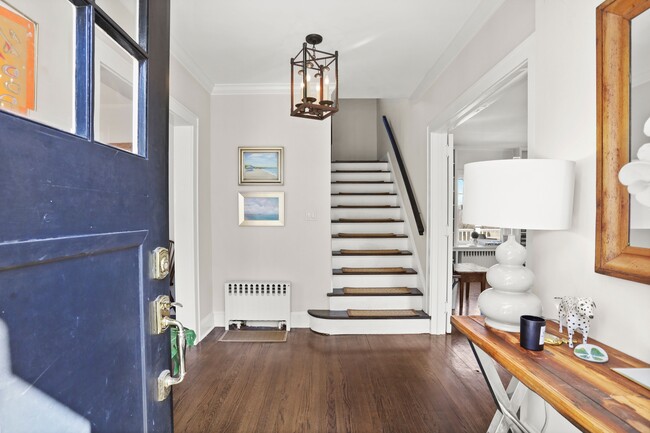 Photo - 339 Round Hill Rd