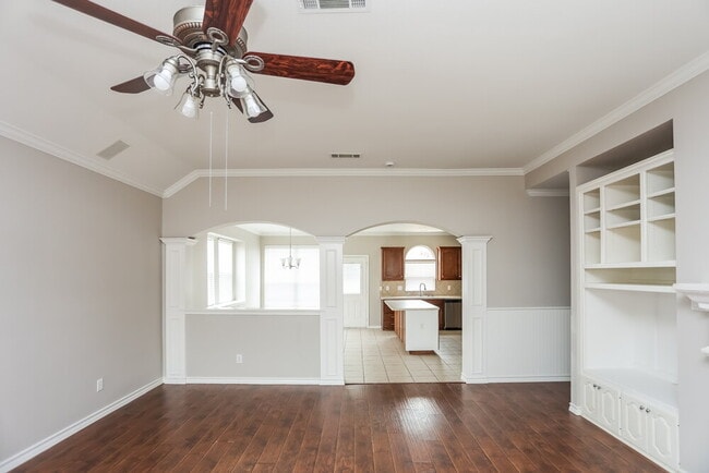 Photo - 4520 Chesapeake Bay Dr