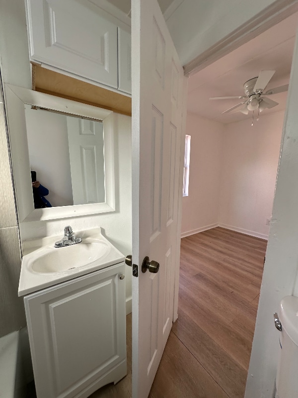 Photo - 7925 Morton Ave