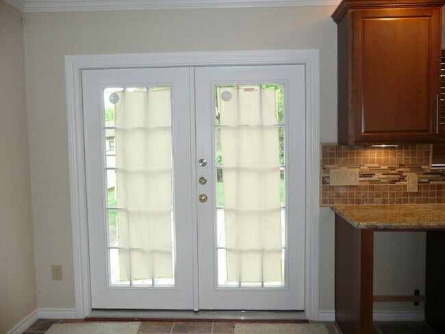 Photo - 1406 Moran Dr