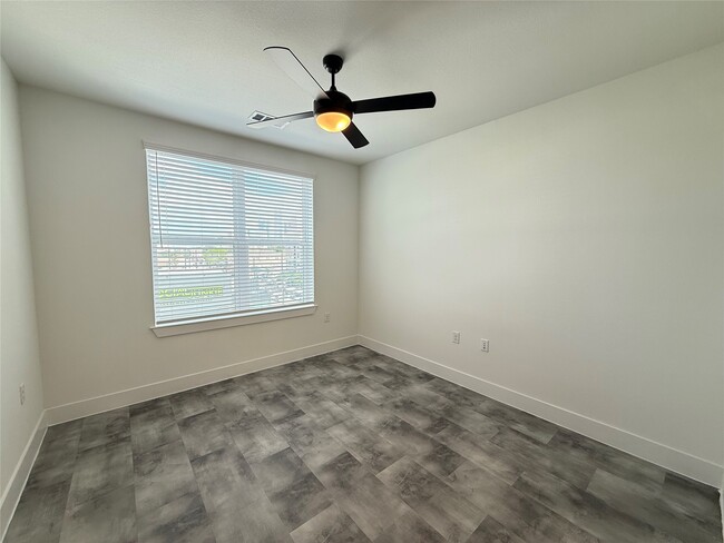 Photo - 2520 Washington Ave