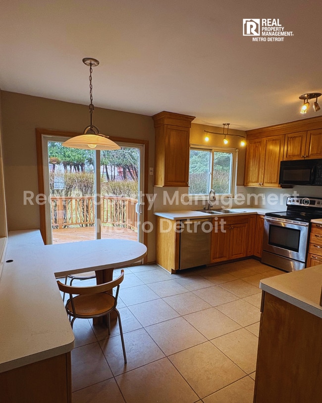 Photo - 172 Parsons Ln