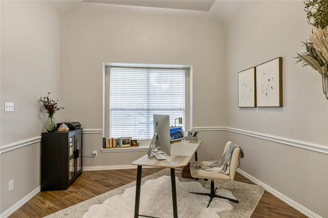 Photo - 2157 Fox Crossing Ln