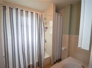 Photo - 258 Rakoczy Ave Unit 2flr