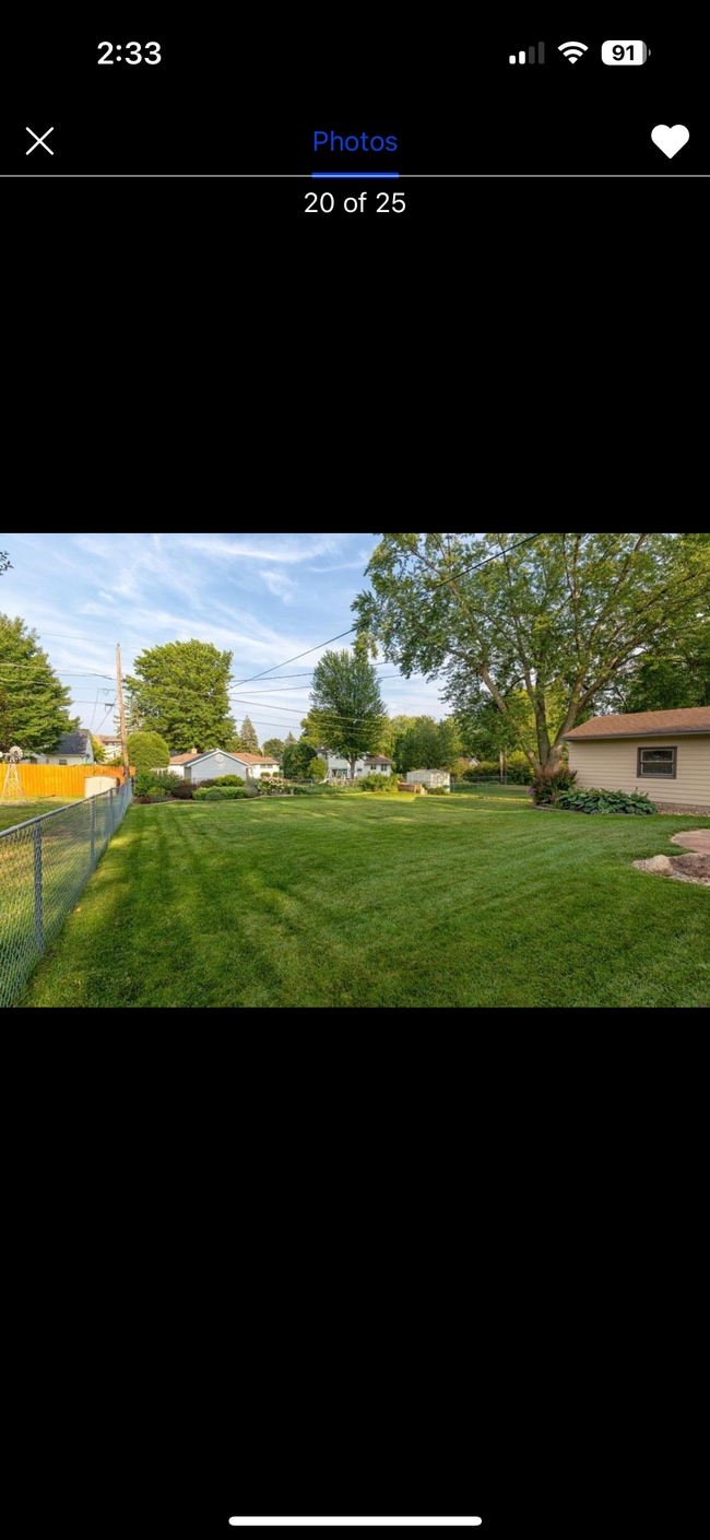 Photo - 2787 Crestline Ave