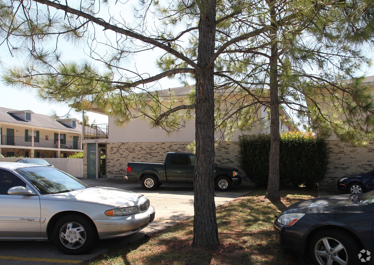 Photo - 4056 Gourrier Ave