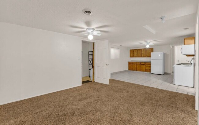 Photo - 2321 Harvest Ln