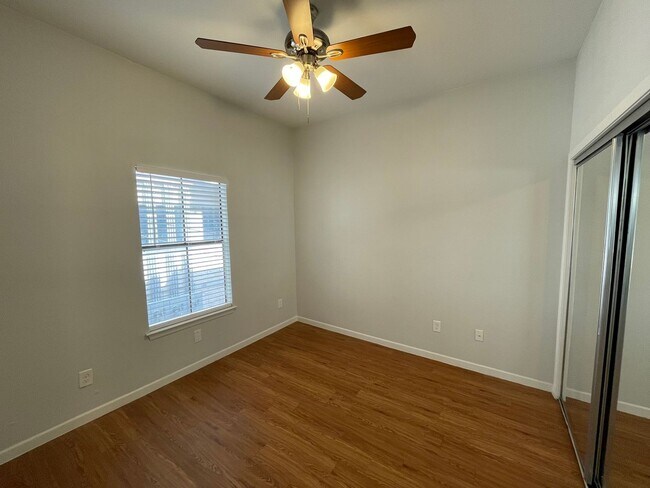 Photo - Beautiful 2/2 in West Campus