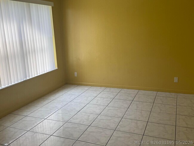 Photo - 2511 NW 56th Ave Unit 111