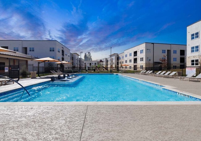 Photo - Walnut Springs