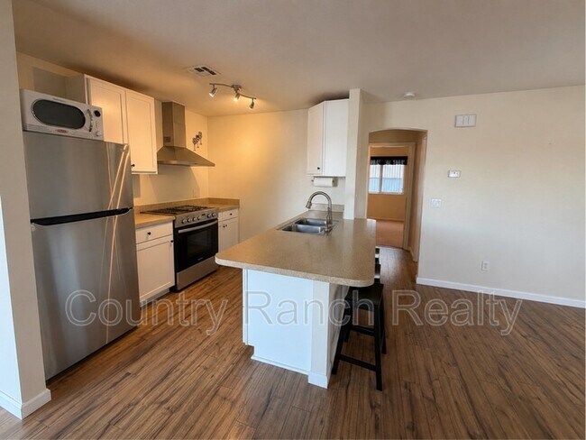 3423 McCormick Blvd Unit 201