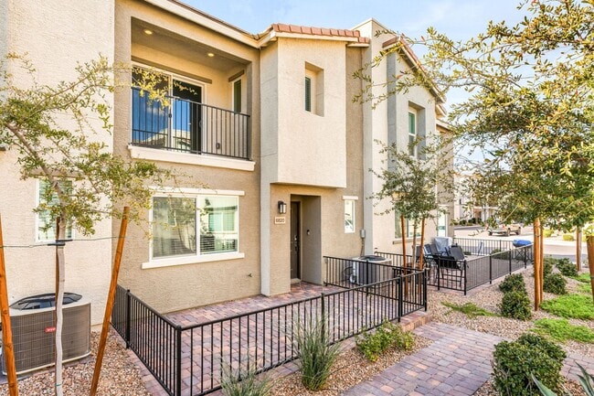 Building Photo - Super Cute 3 Bedroom Home For Lease!