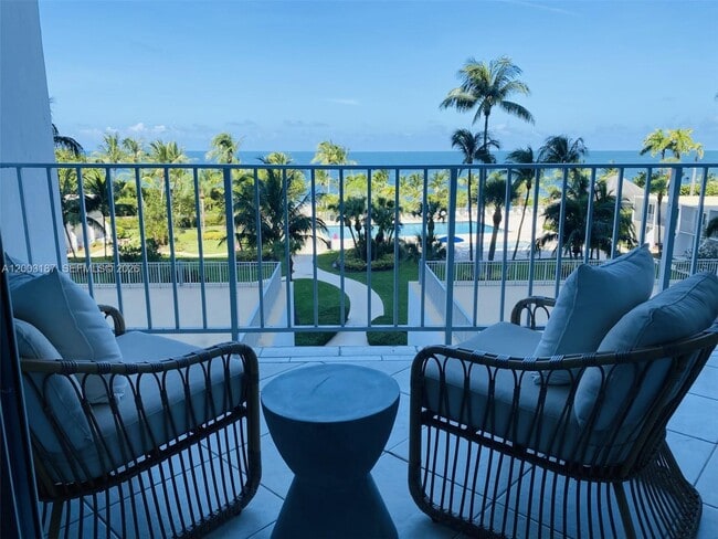 Building Photo - 881 Ocean Dr Unit 3E