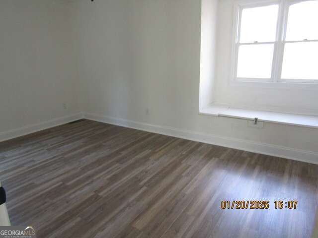 Photo - 512 Juniper Way