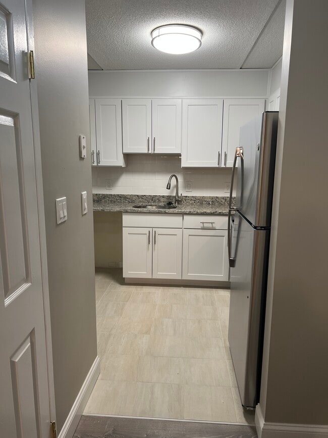 Photo - 746 Highland Ave