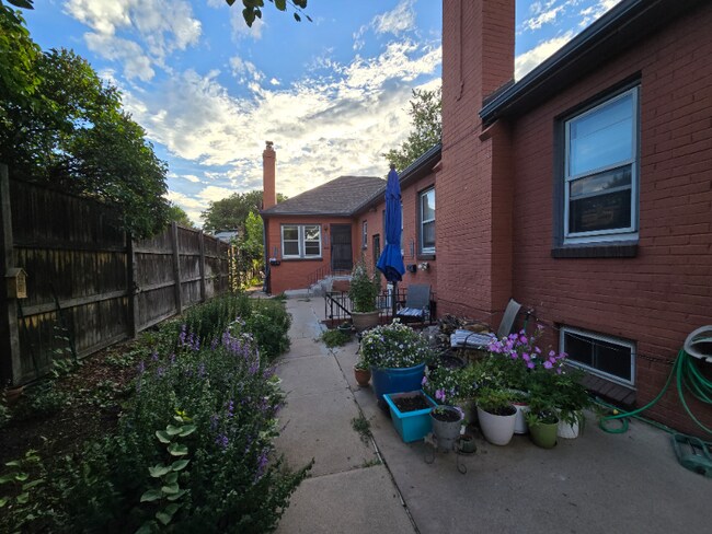 Photo - 753 Bellaire St