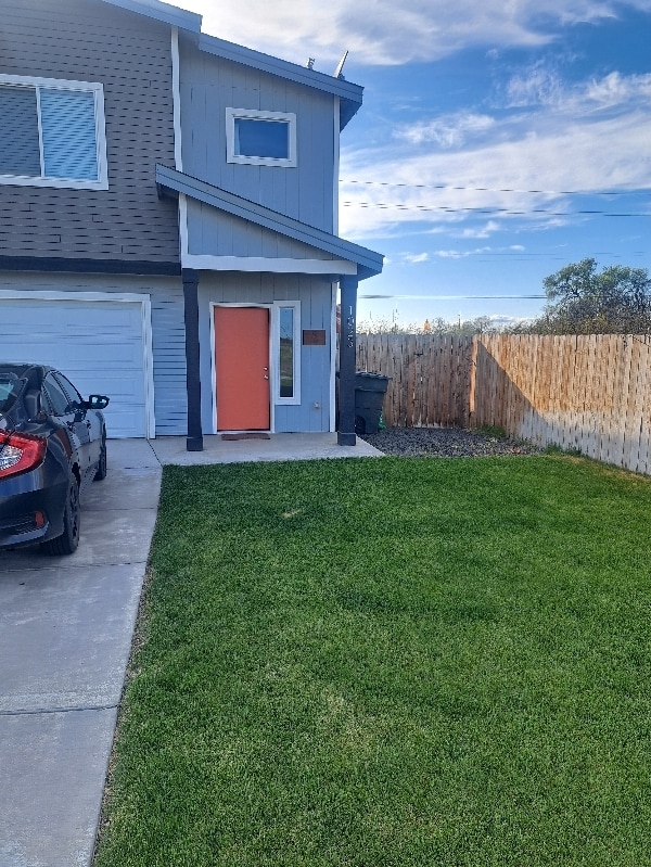 Photo - 1023 NE Emerald Dr Rental