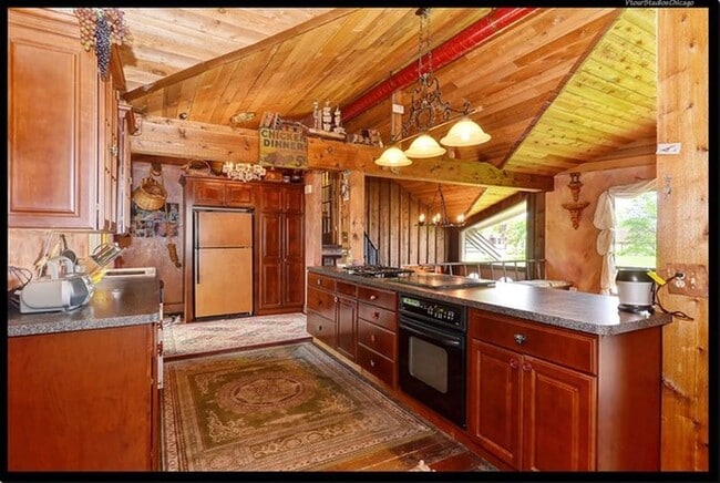 Photo - 8538 Washington St