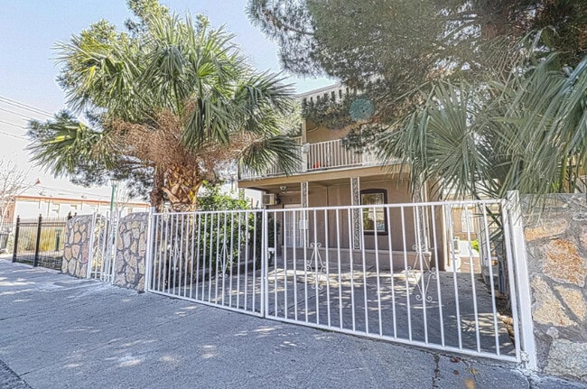 1026 Myrtle Ave - 1026 Myrtle Ave