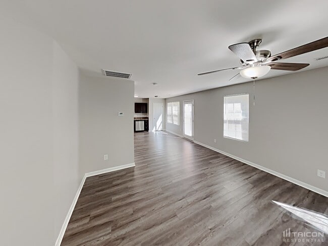 Photo - 1934 Chapel Brook Way