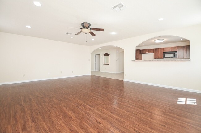 Building Photo - 14315 Branchwater Ln